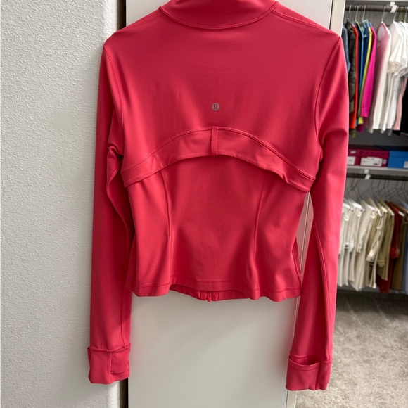 Lululemon Jacket - Picture 2 of 3